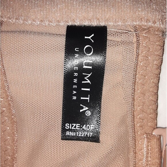 Youmita 40DDD Tan w/Blue Floral Lace Bra NWT - Picture 3 of 12